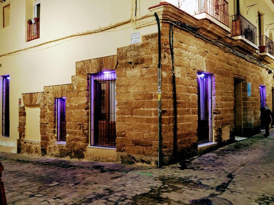 GADEIRAS SUITES - Apartamentos Turísticos de 2 llaves Cádiz Exterior foto